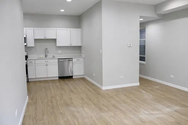2146 W 21 ST #1, Chicago, IL 60608