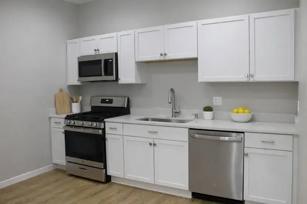 2146 W 21 ST #1, Chicago, IL 60608