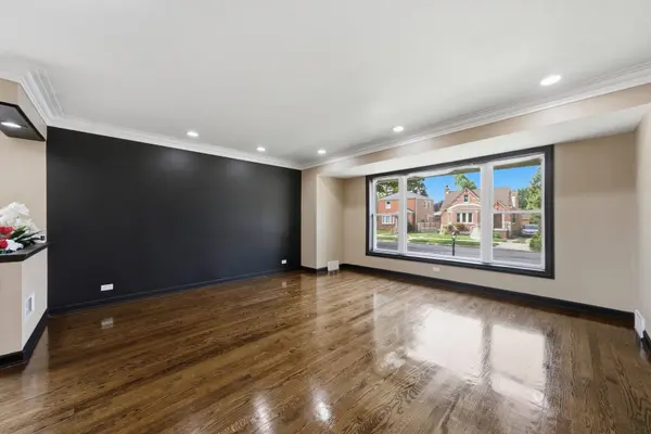 8445 S Wolcott AVE, Chicago, IL 60620