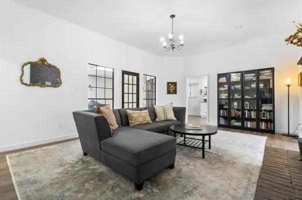 4841 Vera Cruz Drive, Garland, TX 75043