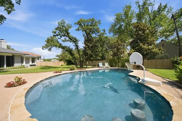 3612 Greenbriar Court, Colleyville, TX 76034