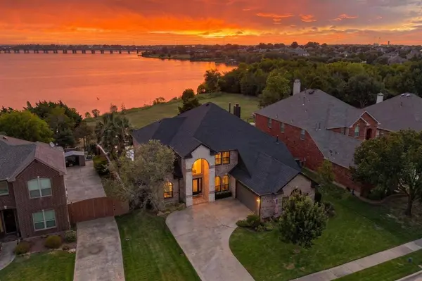 4016 Stone Haven Drive, Garland, TX 75043