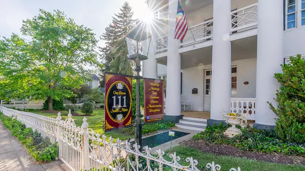 Bridgewater, VA 22812-1129,111 S Main St