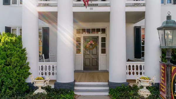 Bridgewater, VA 22812-1129,111 S Main St