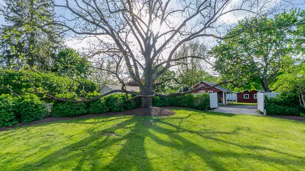 Bridgewater, VA 22812-1129,111 S Main St