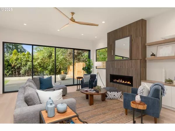 1225 SPRUCE ST, Lake Oswego, OR 97034