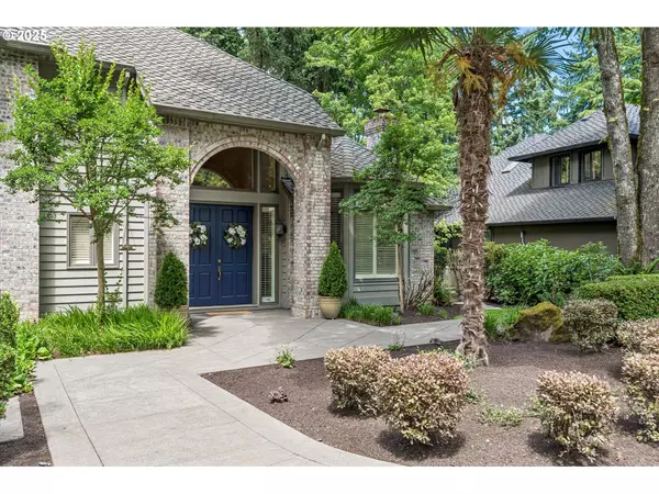 1865 PALISADES LAKE CT, Lake Oswego, OR 97034