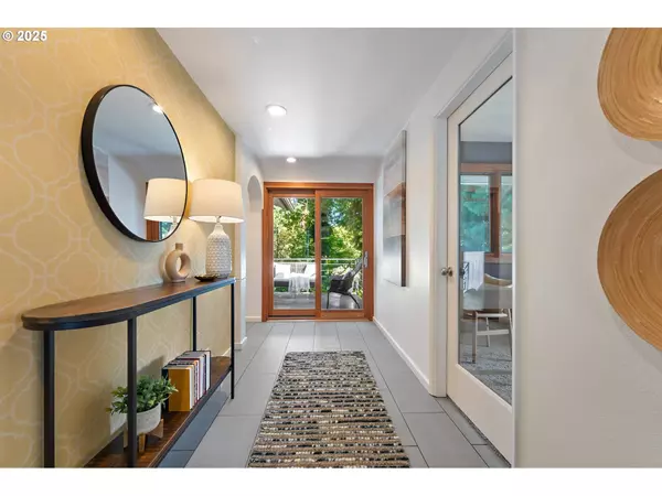 115 ASH ST, Lake Oswego, OR 97034