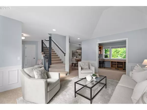 3777 RIVERS EDGE DR, Lake Oswego, OR 97034