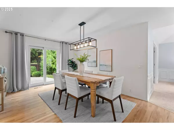 3777 RIVERS EDGE DR, Lake Oswego, OR 97034