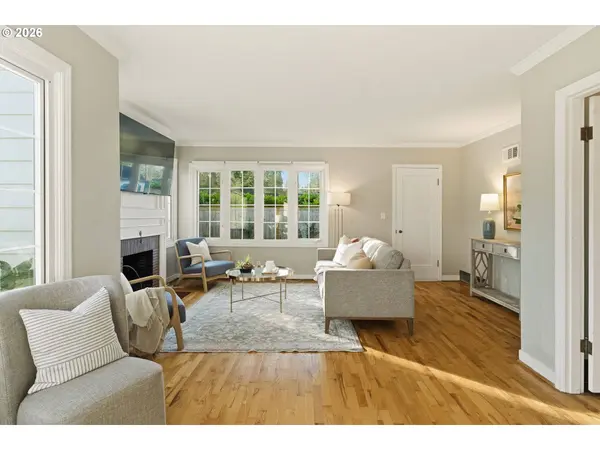 16510 MAPLE CIR, Lake Oswego, OR 97034