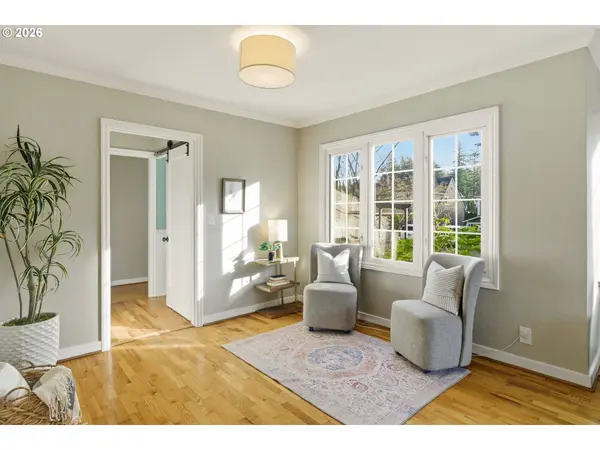 16510 MAPLE CIR, Lake Oswego, OR 97034