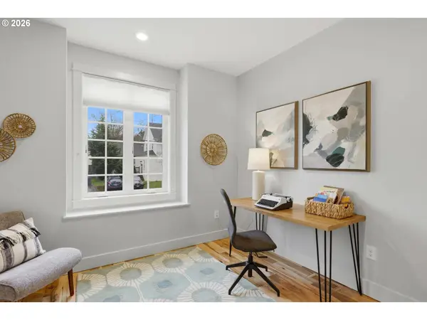 3515 NE RODNEY AVE ##A, Portland, OR 97212