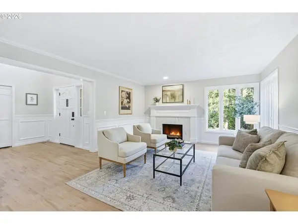 16181 PARELIUS CIR, Lake Oswego, OR 97034