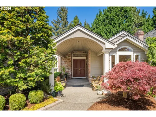 3855 RIVERS EDGE DR, Lake Oswego, OR 97034