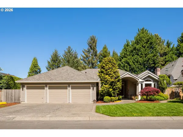 3855 RIVERS EDGE DR, Lake Oswego, OR 97034