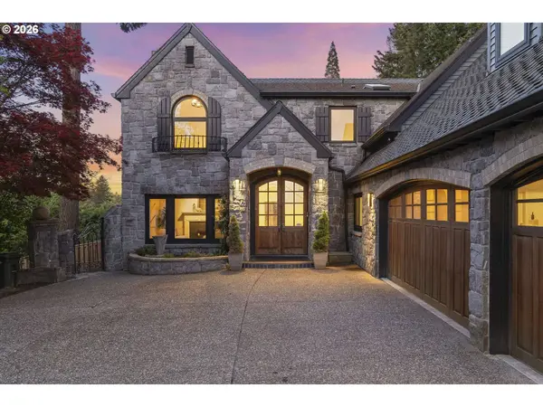 18370 RIVER EDGE LN, Lake Oswego, OR 97034