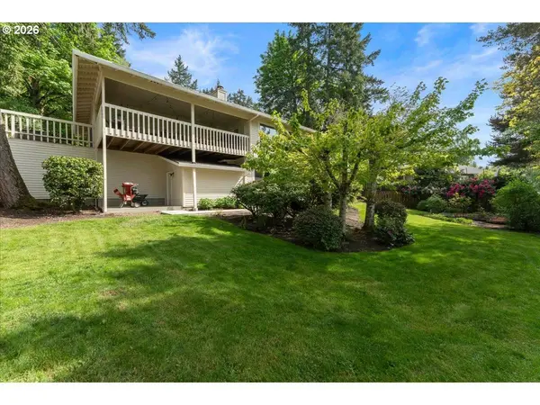 29 WESTRIDGE DR, Lake Oswego, OR 97034