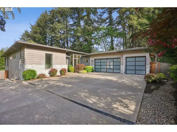 18965 PILKINGTON RD, Lake Oswego, OR 97035