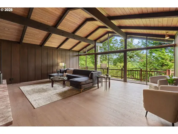 2591 OVERLOOK DR, Lake Oswego, OR 97034