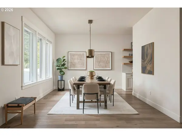 1921 MAPLELEAF CT, Lake Oswego, OR 97034