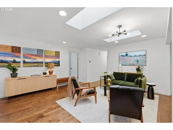5711 MCEWAN RD, Lake Oswego, OR 97035