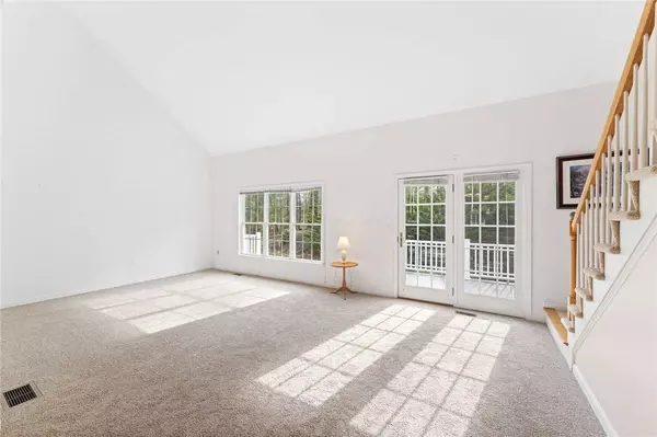 27 Meeting House RD, Norfolk, MA 02056