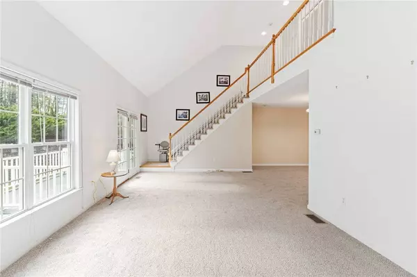 27 Meeting House RD, Norfolk, MA 02056