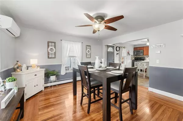 91 Marshall AVE, Cumberland, RI 02864