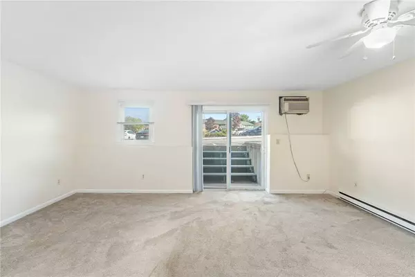 200 Manville Hill RD #28, Cumberland, RI 02864