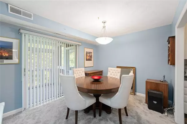 196 Old River RD #147, Lincoln, RI 02865