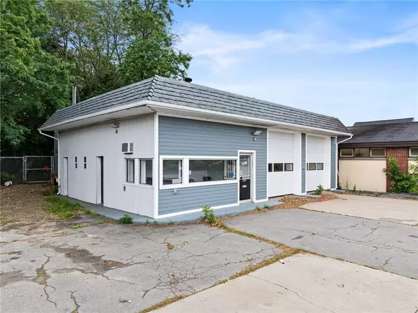 2147 Acushnet AVE, New Bedford, MA 02745