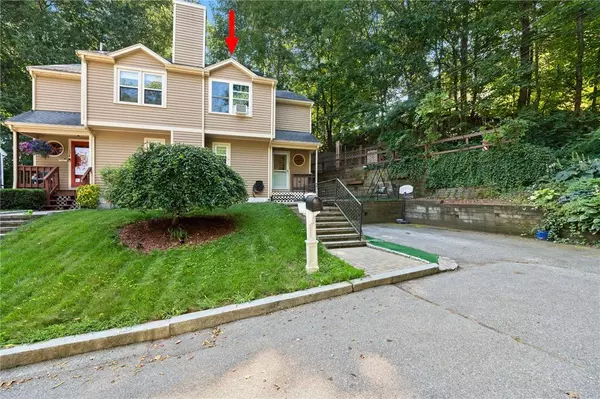 130 Darwin ST, Woonsocket, RI 02895