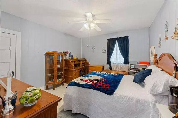 149 6th AVE, Woonsocket, RI 02895