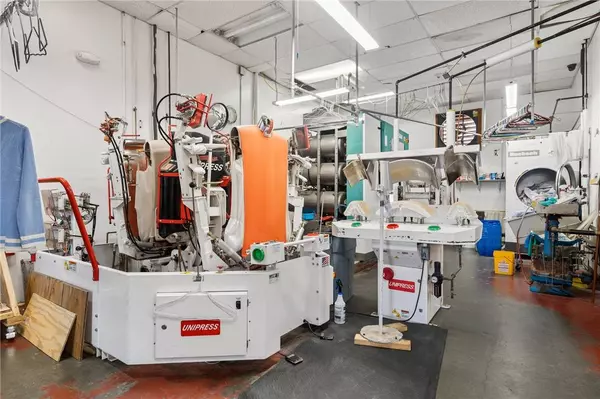 175 Eddie Dowling HWY, North Smithfield, RI 02896