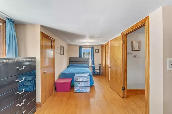 75 Elder ST, Pawtucket, RI 02860