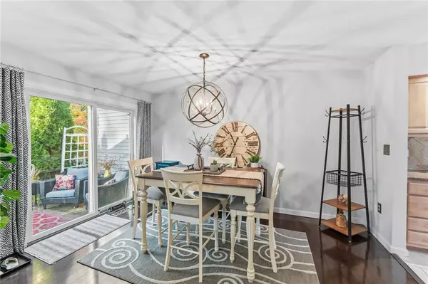 2970 Mendon RD, Cumberland, RI 02864