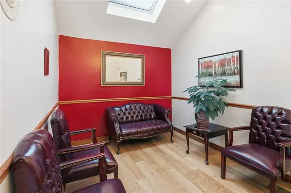 544 Douglas AVE, Providence, RI 02908