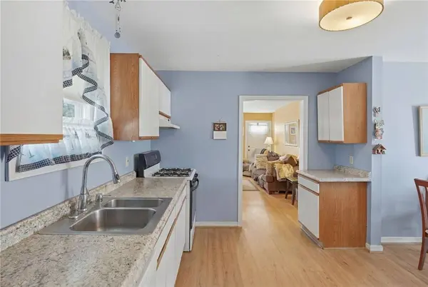 201 Hollis AVE, Warwick, RI 02889