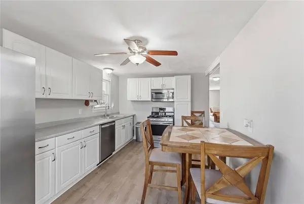 76 Lake ST, Pawtucket, RI 02860