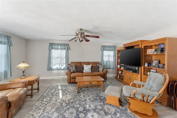 76 Lake ST, Pawtucket, RI 02860