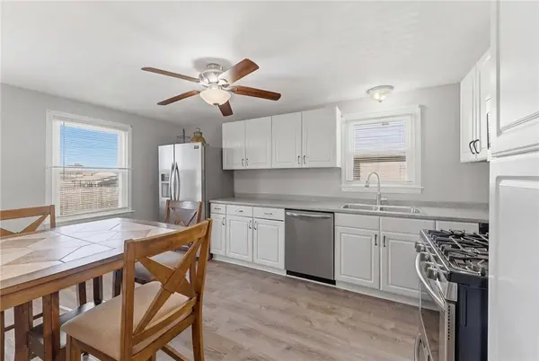 76 Lake ST, Pawtucket, RI 02860