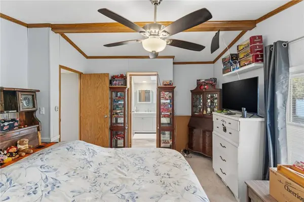 10 Lear DR, Coventry, RI 02816