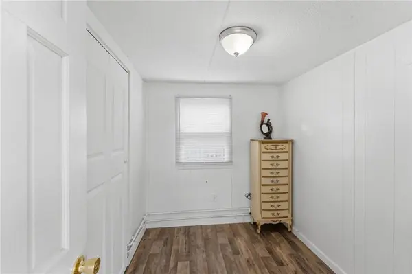 11 East DR, East Providence, RI 02916