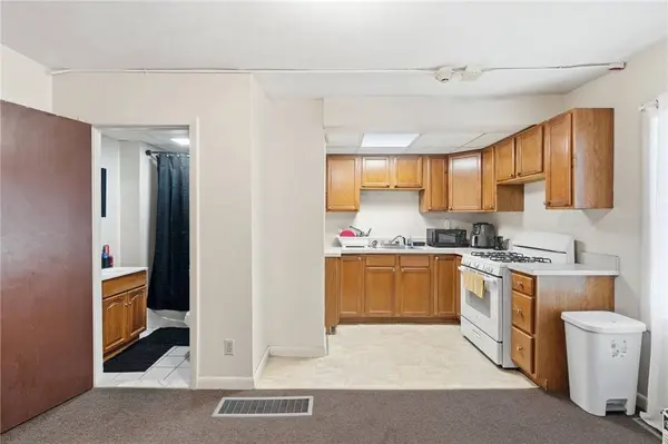 513 Charles ST, Providence, RI 02904