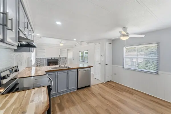 61 Oak, Burrillville, RI 02839