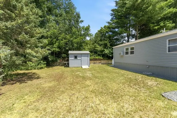 61 Oak, Burrillville, RI 02839