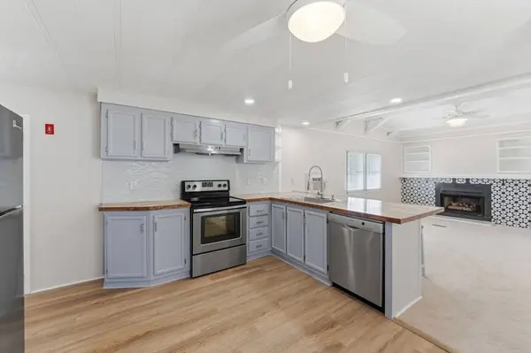 61 Oak, Burrillville, RI 02839