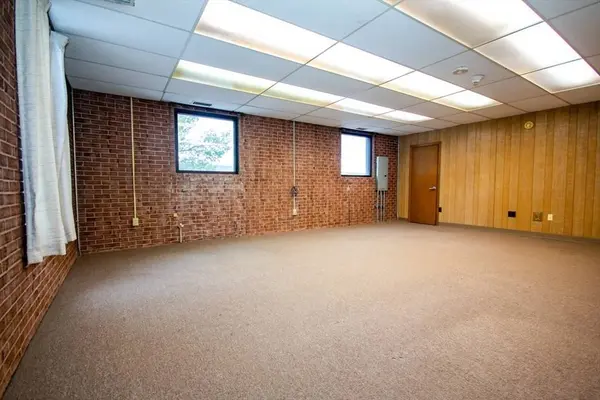 1300 Jefferson, Warwick, RI 02886