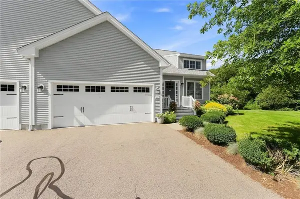 135 Brandywyne CT, South Kingstown, RI 02879